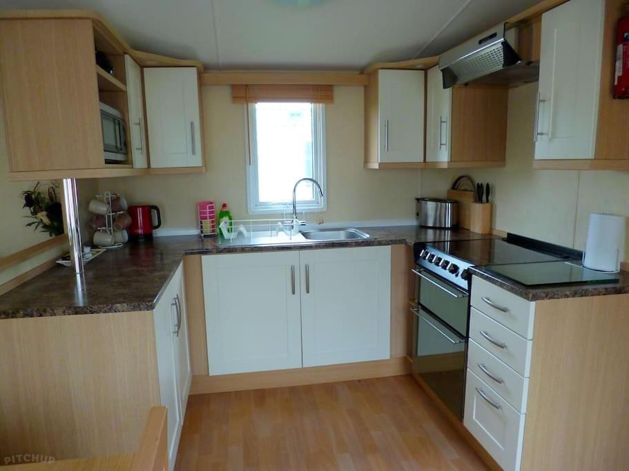 Polladras Holiday Park Helston Exterior foto